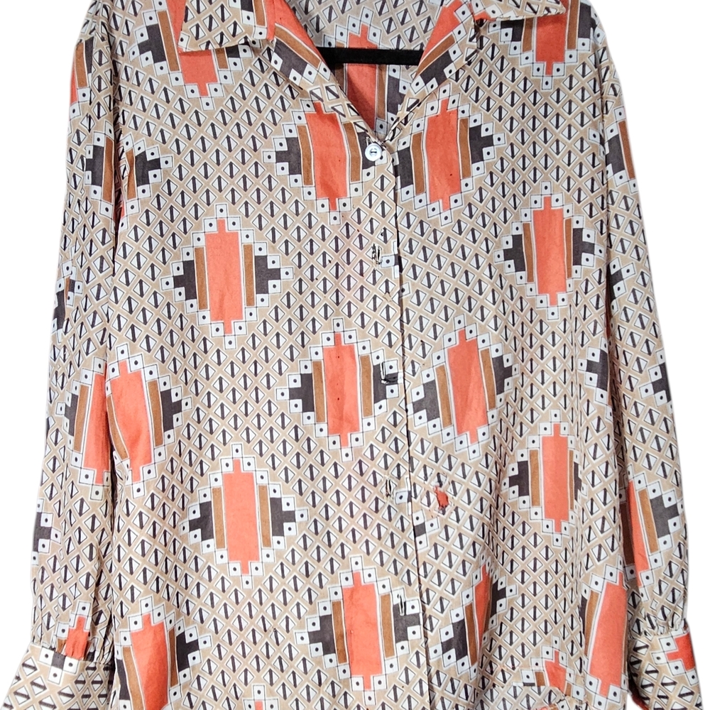Cool Vintage Geometric Print Button-Down Shirt in Beige & Coral